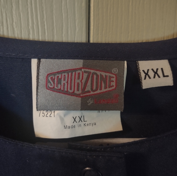 Scrub Zone Medical Nursing Long Sleeve Scrubs Classic Fit Jacket Navy Blue 2XL - Picture 2 of 6